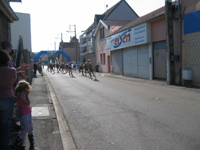 Suivante ->